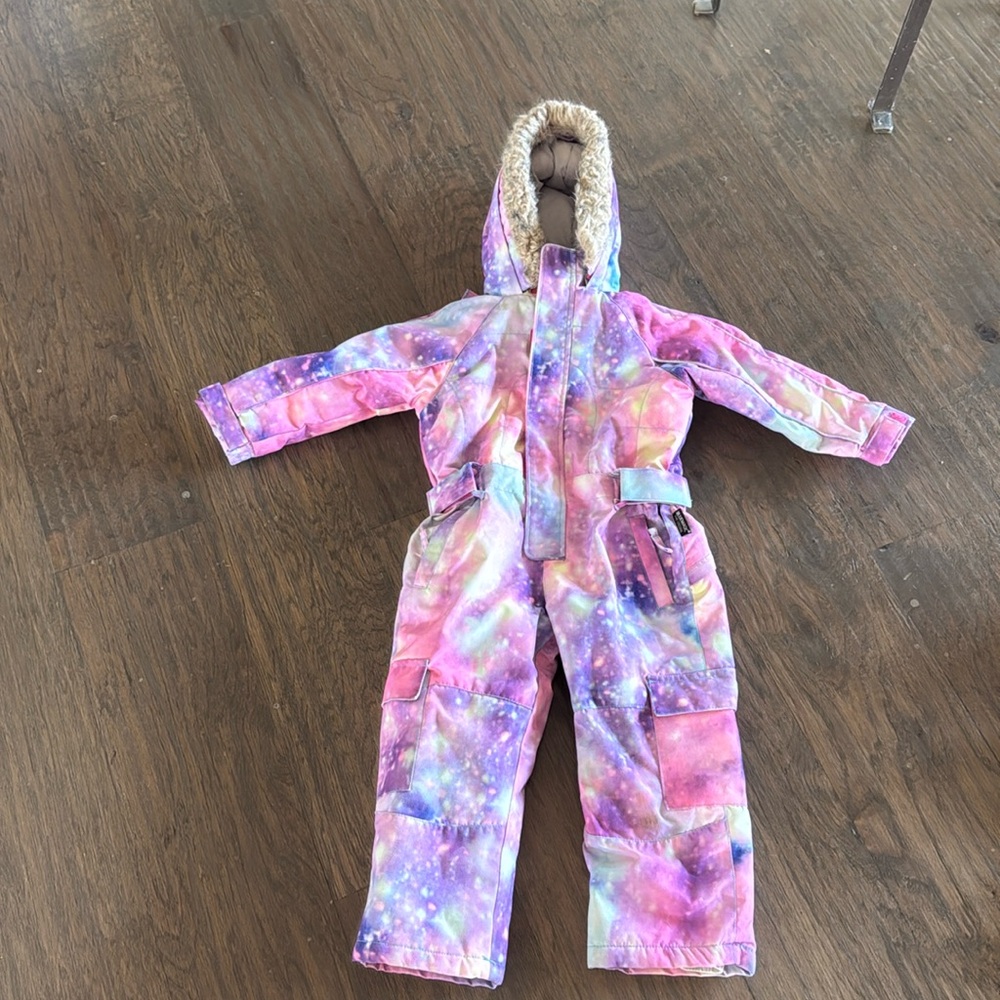 Blue Magic snowsuit, size 3T!